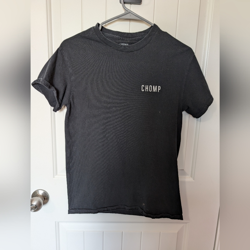 CHOMP Always Prickly Cotton TShirt Small Womens